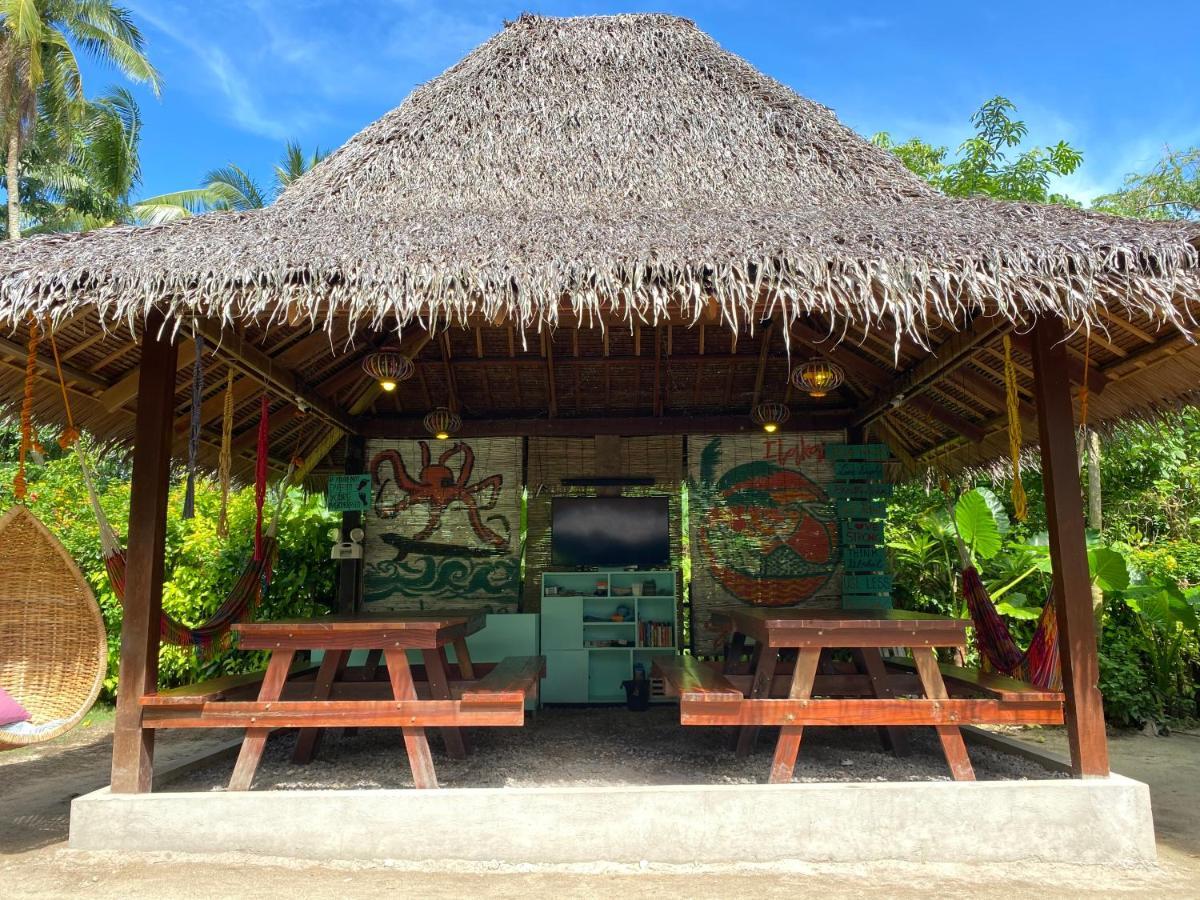 Hostel Ilakai *
